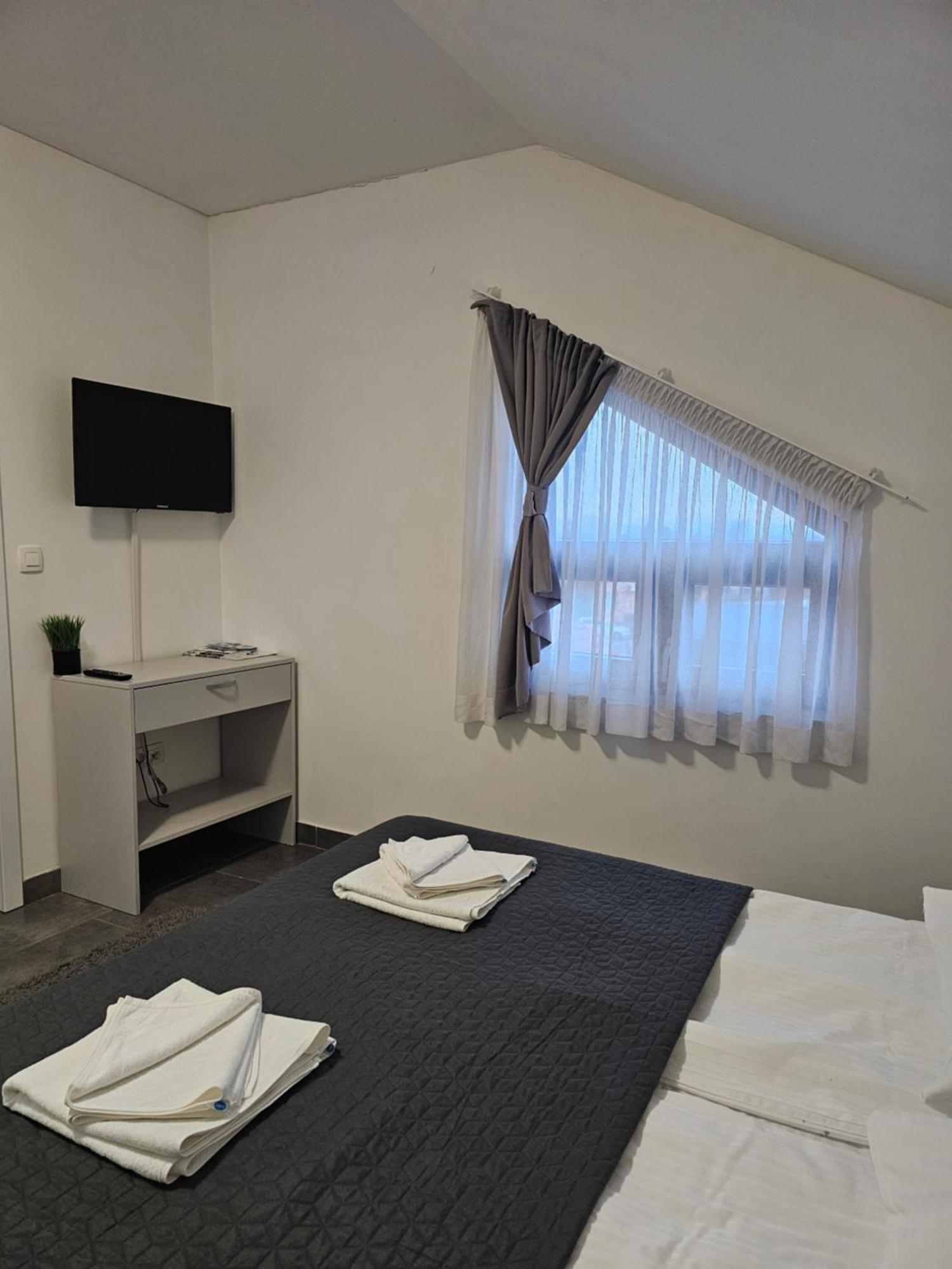 Filipovic Rent A Car & Apartments Selnica Scitarjevska Kültér fotó