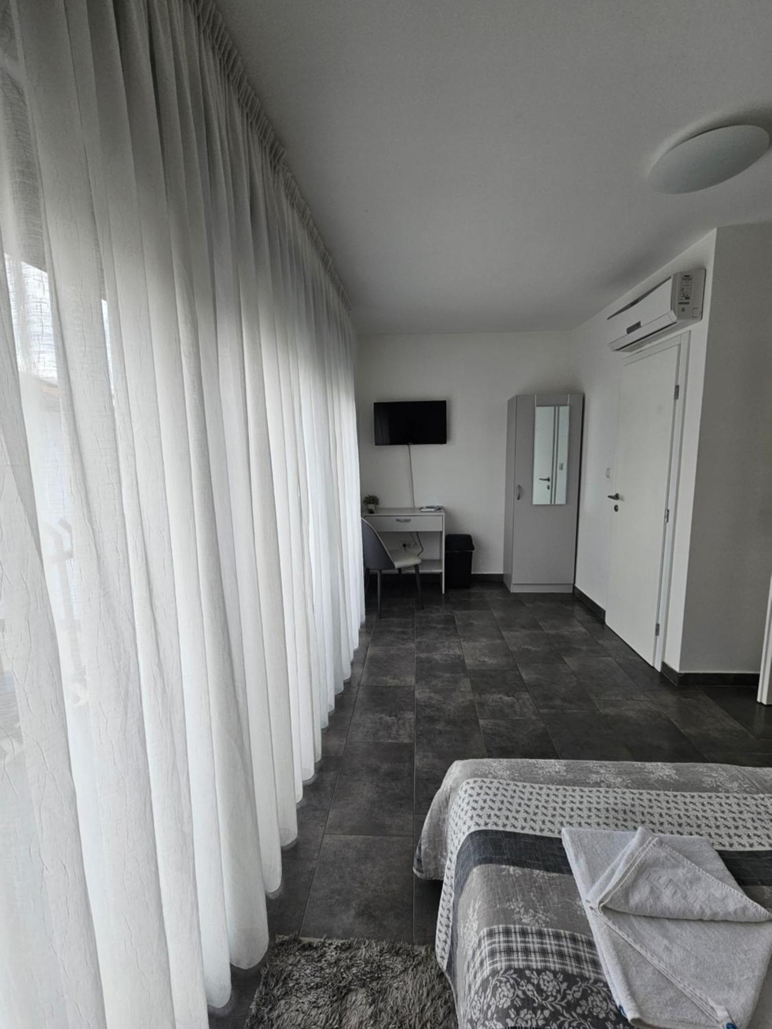 Filipovic Rent A Car & Apartments Selnica Scitarjevska Kültér fotó