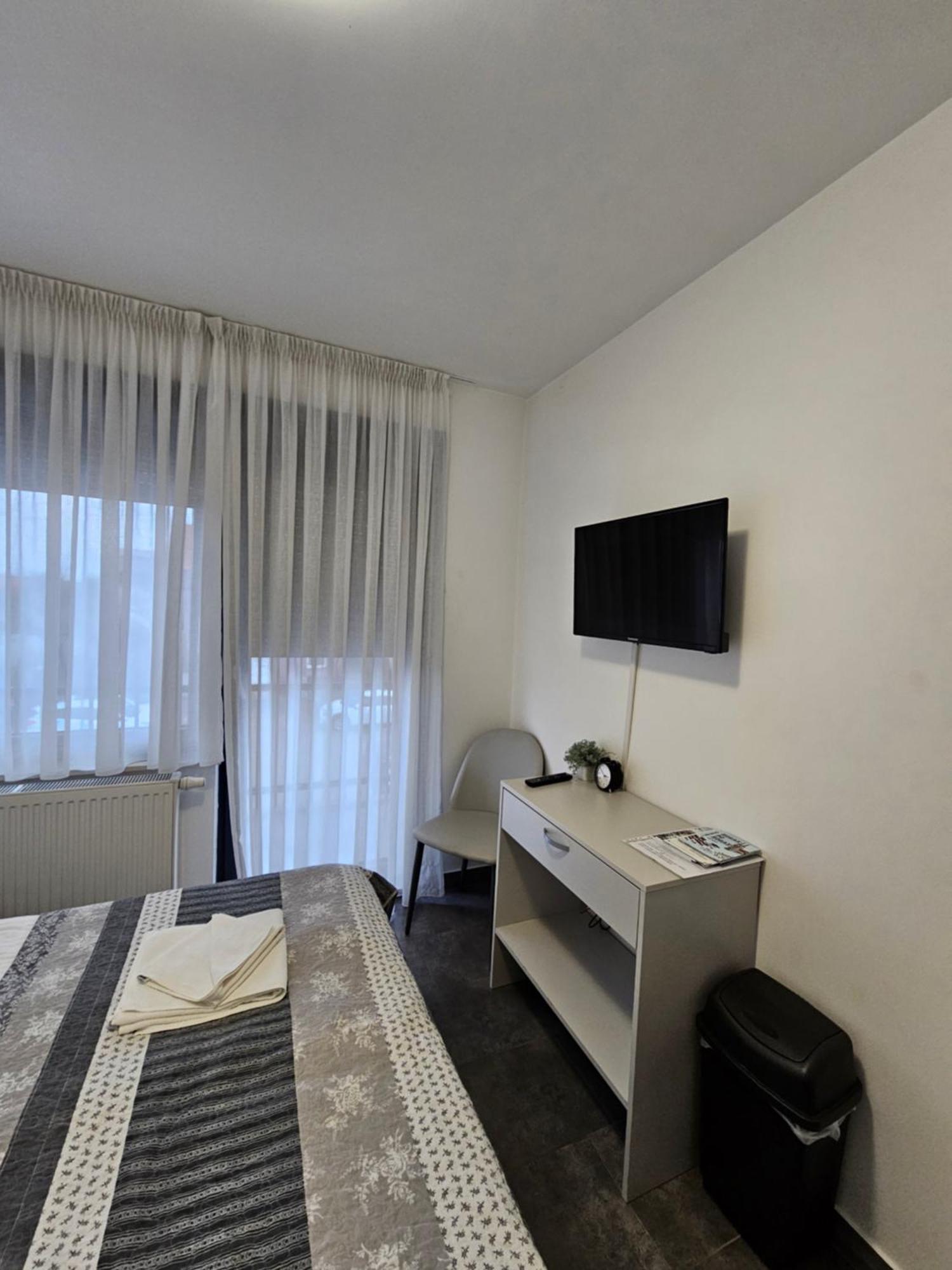 Filipovic Rent A Car & Apartments Selnica Scitarjevska Kültér fotó