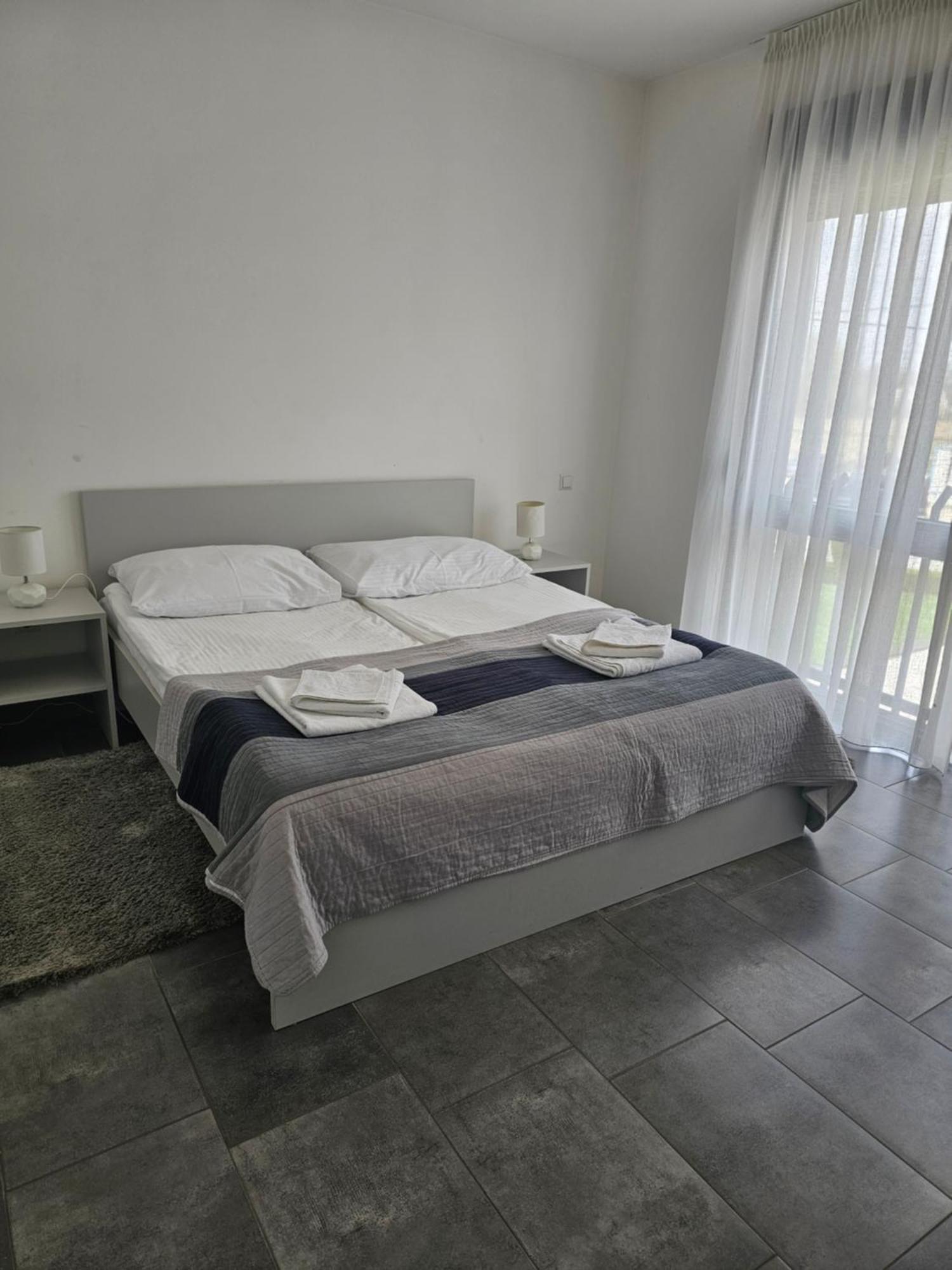 Filipovic Rent A Car & Apartments Selnica Scitarjevska Kültér fotó