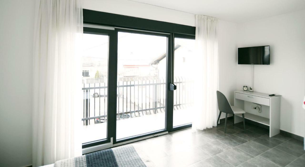Filipovic Rent A Car & Apartments Selnica Scitarjevska Kültér fotó